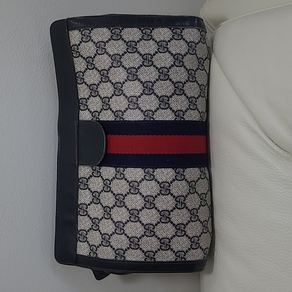 GUCCI SHERRY LINE CLUTCH - Picture 4 of 12